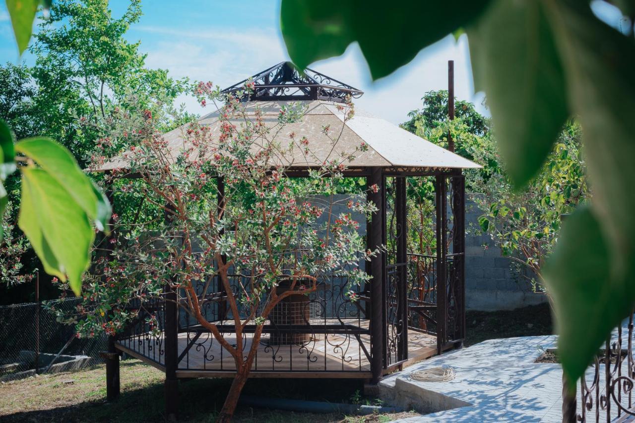 Villa Familia New Athos Exterior foto